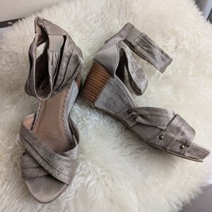 MOS MOSH WEDGES SIZE 6
